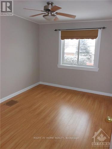 682 De L'Eglise Street, Ottawa, ON - Indoor Photo Showing Other Room