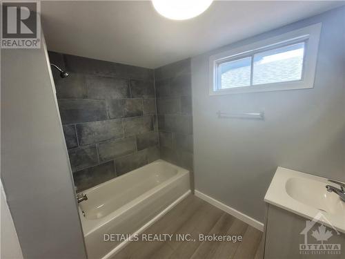 4559 Ste Catherine Street, The Nation, ON - Indoor Photo Showing Bathroom