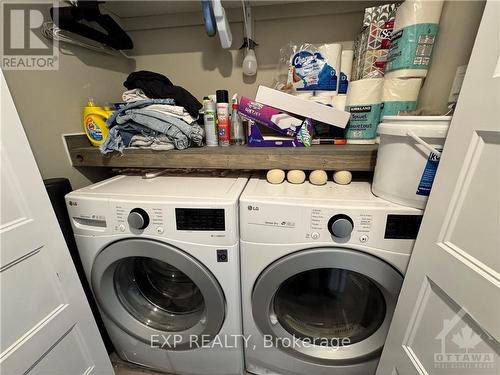 39 Bank Street, Prescott And Russell, ON - Indoor Photo Showing Laundry Room