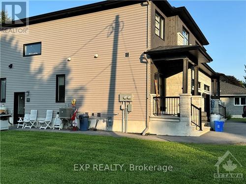 39 Bank Street, Prescott And Russell, ON - Outdoor With Exterior