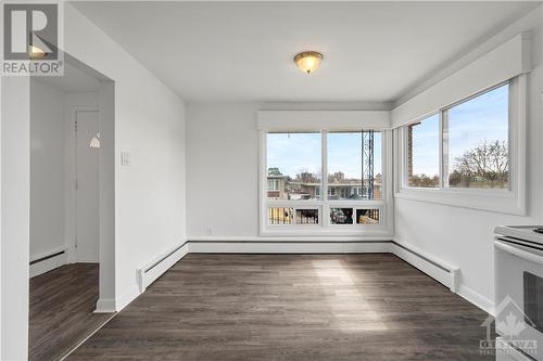 267 Michel Circle, Vanier And Kingsview Park (3402 - Vanier), ON - Indoor