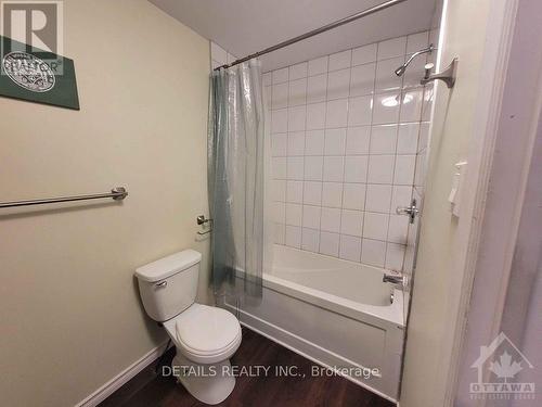 6-10 Labrosse Street, North Stormont, ON - Indoor Photo Showing Bathroom