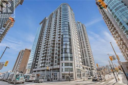 2502 - 242 Rideau Street, Ottawa, ON 