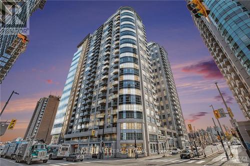 2502 - 242 Rideau Street, Ottawa, ON 