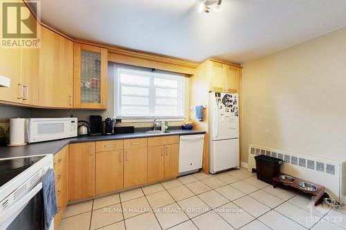 55 Ivy Crescent, Ottawa, ON - Indoor Photo Showing Kitchen