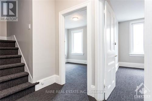 57 Lees Avenue, Ottawa, ON - Indoor Photo Showing Other Room