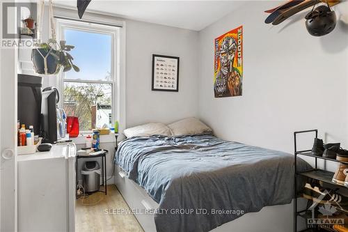 422/424 Nelson Street, Ottawa, ON - Indoor Photo Showing Bedroom