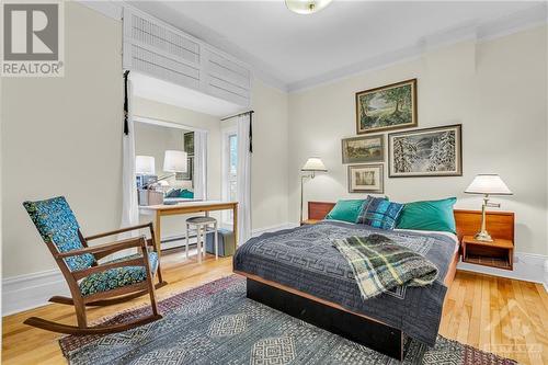 120 Lewis Street, Ottawa Centre (4104 - Ottawa Centre/Golden Triangle), ON - Indoor Photo Showing Bedroom