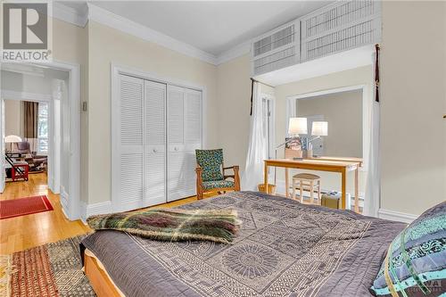 120 Lewis Street, Ottawa Centre (4104 - Ottawa Centre/Golden Triangle), ON - Indoor Photo Showing Bedroom