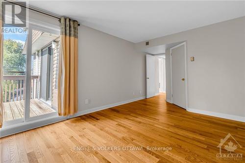 120 Lewis Street, Ottawa, ON - Indoor Photo Showing Other Room