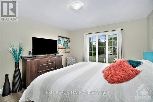 6 Telegraph Avenue, Alfred And Plantagenet, ON - Indoor Photo Showing Bedroom