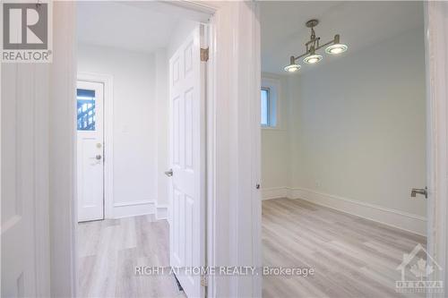 219 Arlington Avenue, Ottawa, ON - Indoor Photo Showing Other Room