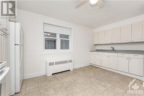 214 Carillon Street, Vanier And Kingsview Park (3402 - Vanier), ON - Indoor