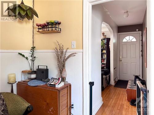 110 Genest Street, Vanier And Kingsview Park (3402 - Vanier), ON - Indoor Photo Showing Other Room