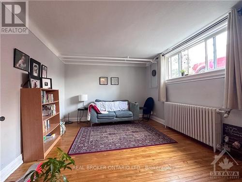 110 Genest Street, Ottawa, ON - Indoor Photo Showing Other Room