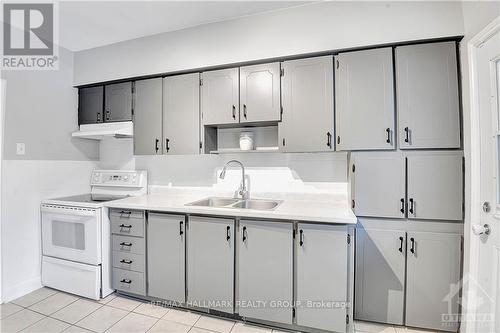 22-24 Byron Avenue, Ottawa, ON - Indoor Photo Showing Kitchen With Double Sink