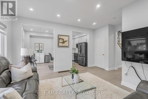 319 Powys Street, Milton, ON - Indoor Photo Showing Living Room