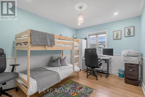 319 Powys Street, Milton, ON - Indoor Photo Showing Bedroom