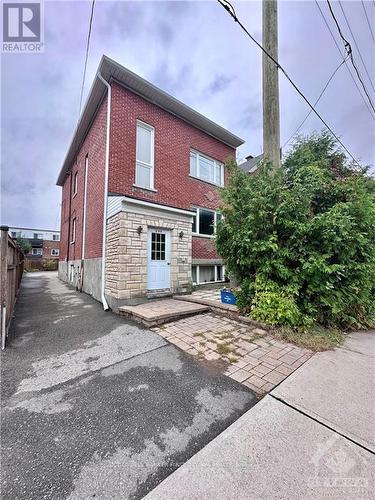 208 Cambridge Street N, Ottawa, ON - Outdoor With Exterior