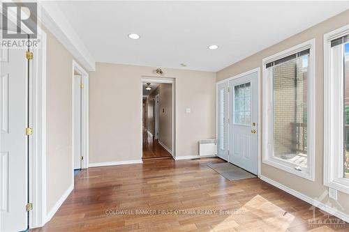 1174 Clyde Avenue, Ottawa, ON - Indoor Photo Showing Other Room