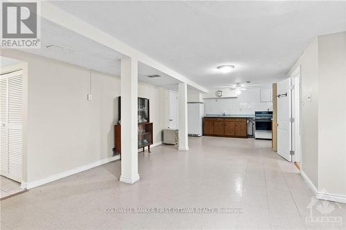 1174 Clyde Avenue, Ottawa, ON - Indoor Photo Showing Other Room