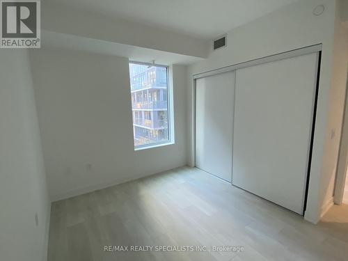 406 - 127 Broadway Avenue S, Toronto, ON - Indoor Photo Showing Other Room