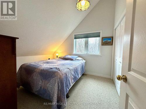 74 Pegg Road, Rideau Lakes, ON - Indoor Photo Showing Bedroom