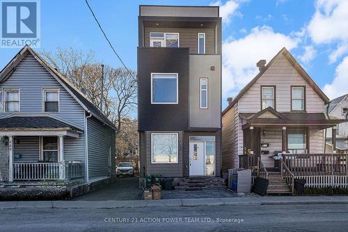 453 Booth Street, Ottawa, ON - Outdoor With Deck Patio Veranda With Facade