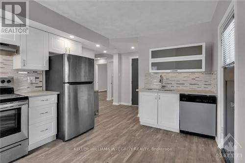 698 Cooper Street, Ottawa, ON - Indoor Photo Showing Kitchen