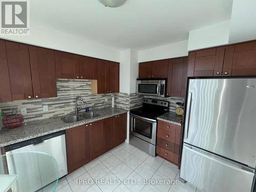 3503 - 208 Enfield Place, Mississauga, ON - Indoor Photo Showing Kitchen With Double Sink