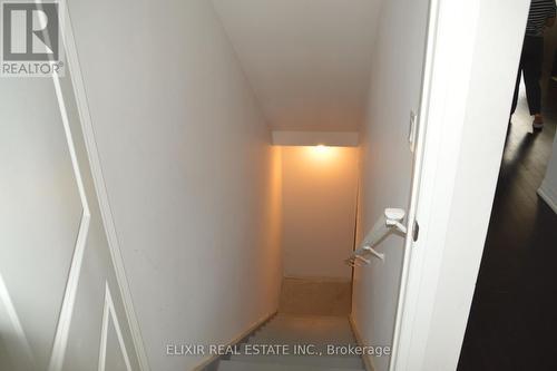 195 Spitfire Drive, Hamilton, ON - Indoor Photo Showing Other Room