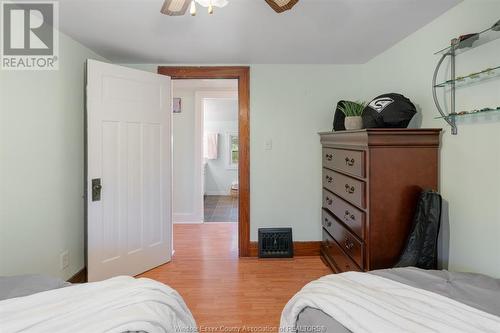 1625 Mersea Rd 6, Leamington, ON - Indoor Photo Showing Bedroom