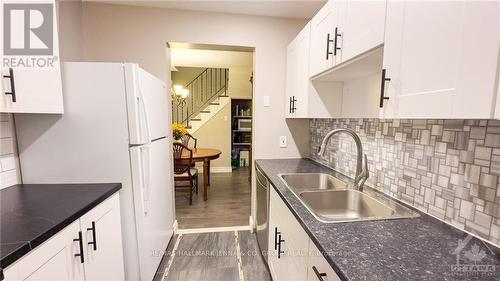 2609 Baseline Road, Ottawa, ON - Indoor Photo Showing Kitchen With Double Sink