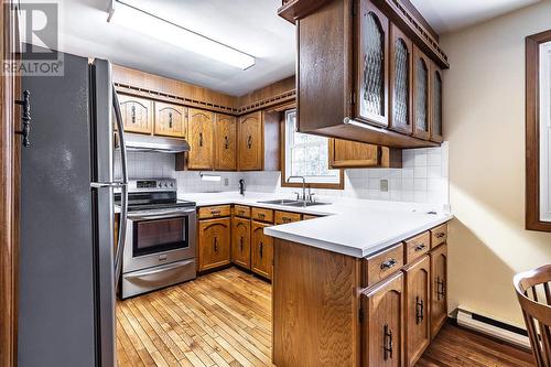 63 Florwin Dr, Sault Ste. Marie, ON - Indoor Photo Showing Kitchen With Double Sink