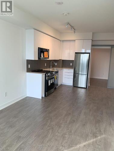 612 - 225 Malta Avenue, Brampton, ON - Indoor Photo Showing Kitchen With Stainless Steel Kitchen