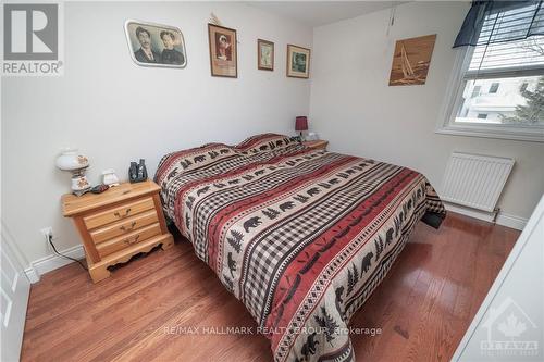 53 Laval Street, Ottawa, ON - Indoor Photo Showing Bedroom