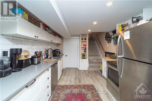 53 Laval Street, Ottawa, ON - Indoor Photo Showing Kitchen