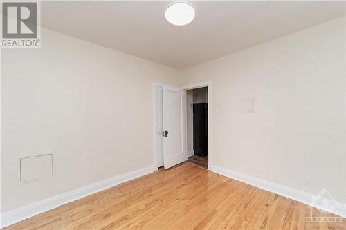 40 Vaughan Street, New Edinburgh - Lindenlea (3302 - Lindenlea), ON - Indoor Photo Showing Other Room