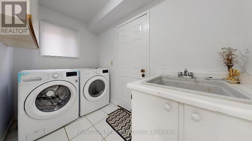 4 Mossbank Drive, Brampton, ON - Indoor Photo Showing Laundry Room