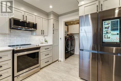 47 Western Island Pond Drive, Torbay, NL - Indoor Photo Showing Kitchen With Upgraded Kitchen