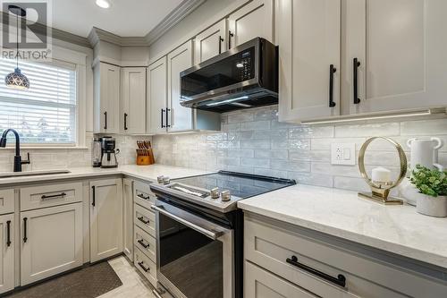 47 Western Island Pond Drive, Torbay, NL - Indoor Photo Showing Kitchen With Upgraded Kitchen