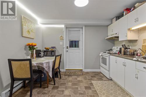 30 Cessna Street, St. John'S, NL - Indoor Photo Showing Kitchen