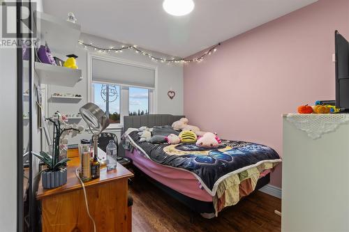 30 Cessna Street, St. John'S, NL - Indoor Photo Showing Bedroom