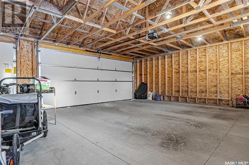 551 Fast Way, Saskatoon, SK - Indoor Photo Showing Garage