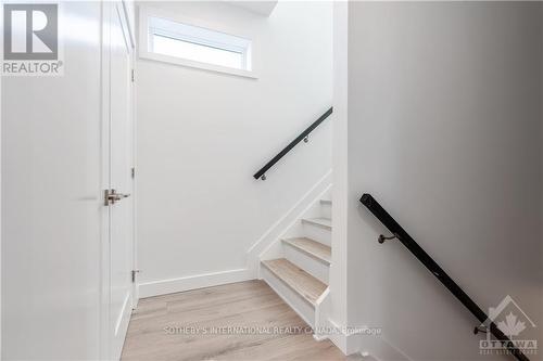 288 Duncairn Avenue, Ottawa, ON - Indoor Photo Showing Other Room