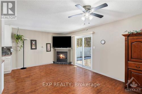 900 Scott-Dupuis Way, Ottawa, ON - Indoor With Fireplace