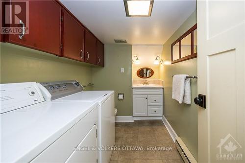 6172 Perth Street, Ottawa, ON - Indoor Photo Showing Laundry Room