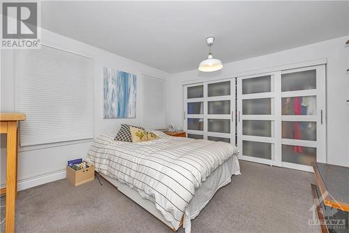 226-228 St Andrew Street, Lower Town - Sandy Hill (4001 - Lower Town/Byward Market), ON - Indoor Photo Showing Bedroom