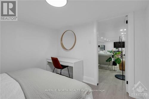 305 Olmstead Street, Ottawa, ON - Indoor Photo Showing Bedroom