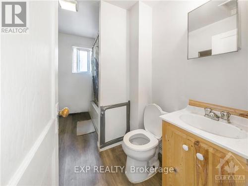 43 Government Road E, Kirkland Lake (Kl & Area), ON - Indoor Photo Showing Bathroom